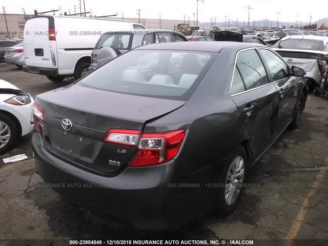 4T1BD1FK6CU027370 - 2012 TOYOTA CAMRY HYBRID/LE/XLE GRAY photo 4