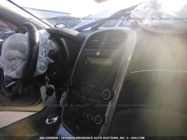 1G11B5SL9FF350678 - 2015 CHEVROLET MALIBU LS SILVER photo 5