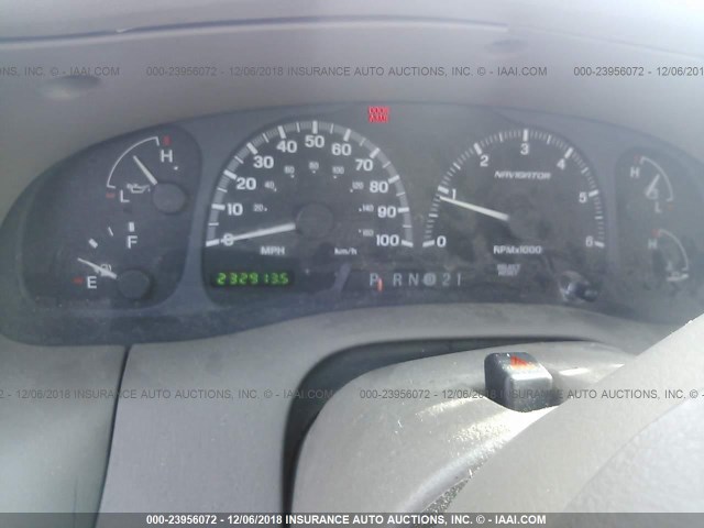 5LMFU28A1YLJ39788 - 2000 LINCOLN NAVIGATOR 金色 照片 7