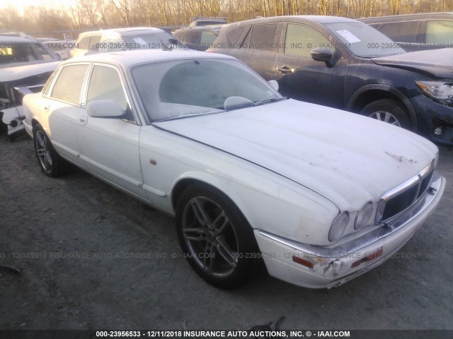 SAJHX1245VC805410 - 1997 JAGUAR XJ6 WHITE photo 1