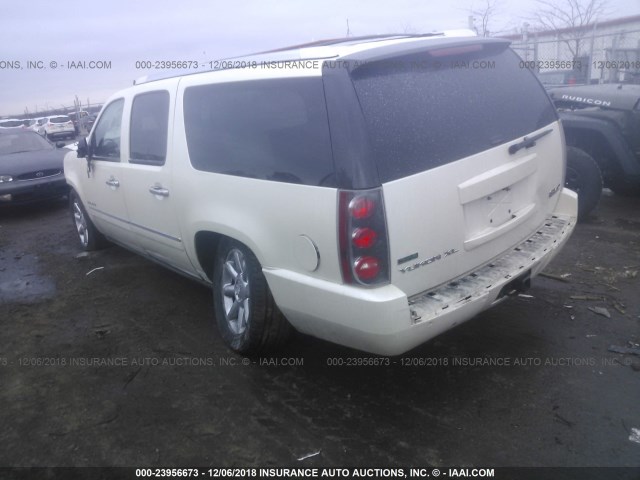 1GKUKMEF2AR181684 - 2010 GMC YUKON XL DENALI WHITE photo 3