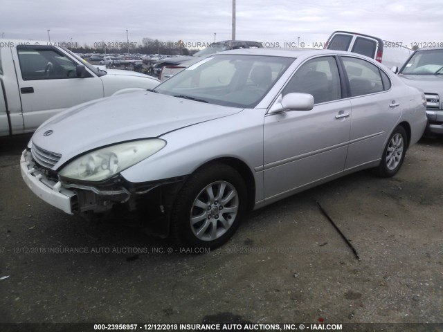 JTHBF30G220037851 - 2002 LEXUS ES 300 SILVER photo 2