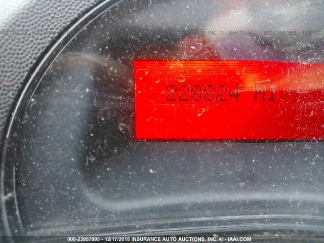 2G2WP552571161038 - 2007 PONTIAC GRAND PRIX WHITE photo 7