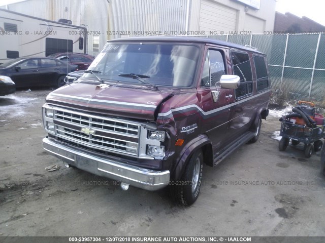 1GBEG25H4J7119470 - 1988 CHEVROLET G20 MAROON photo 2