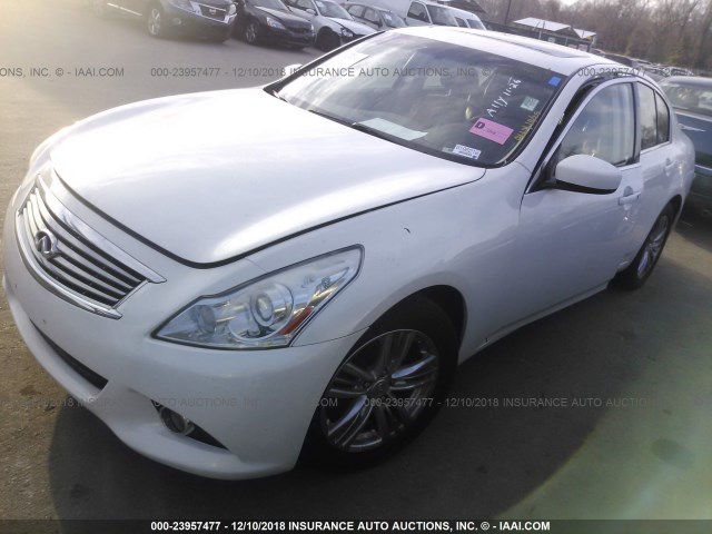 JN1CV6AR8CM972976 - 2012 INFINITI G37 WHITE photo 2