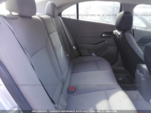 1G11B5SA8DF131139 - 2013 CHEVROLET MALIBU LS 银色 照片 8