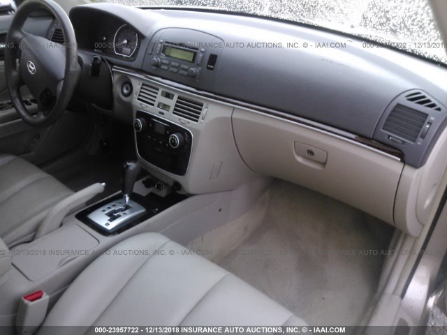 5NPEU46F87H217483 - 2007 HYUNDAI SONATA SE/LIMITED BEIGE photo 5