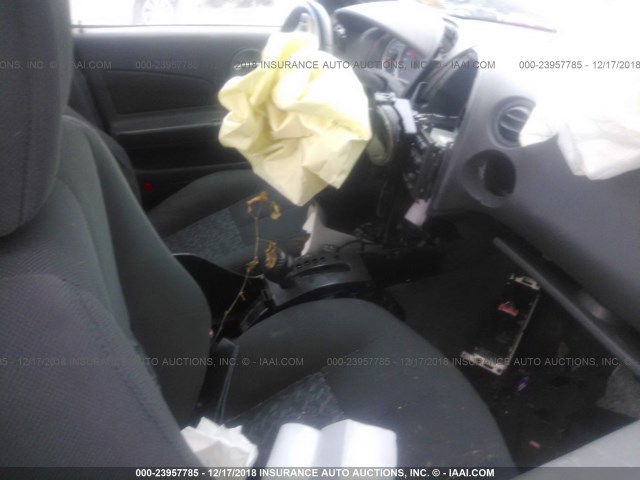 2G2WS522641132145 - 2004 PONTIAC GRAND PRIX GT2 შავი ფოტო 5