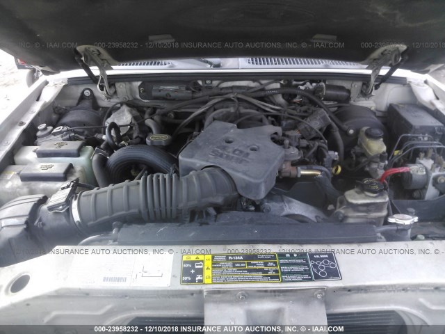 1FMYU60E43UA71216 - 2003 FORD EXPLORER SPORT SILVER photo 10