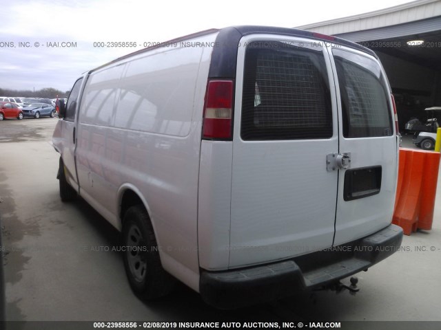 1GCSGAF43C1179203 - 2012 CHEVROLET EXPRESS G1500  WHITE photo 3