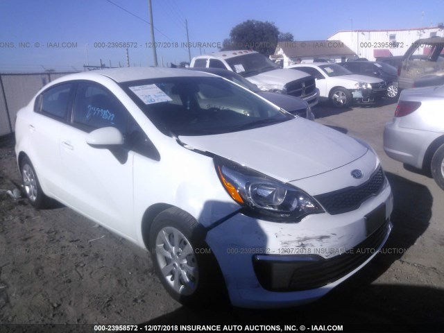 KNADM4A3XG6547643 - 2016 KIA RIO LX SILVER photo 1