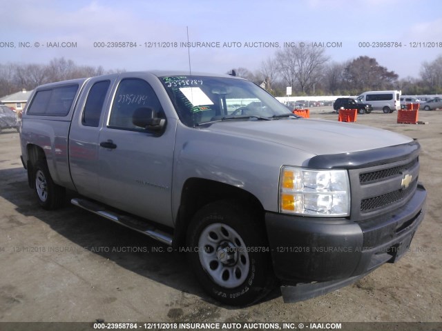 1GCEC19XX9Z221178 - 2009 CHEVROLET SILVERADO C1500 SILVER photo 1