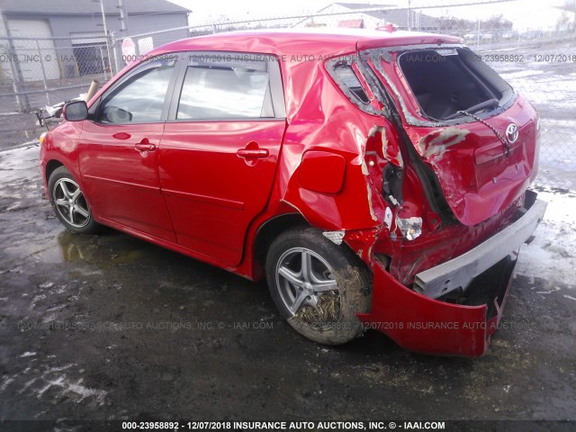 2T1KU4EE6AC464913 - 2010 TOYOTA COROLLA MATRIX  RED photo 3