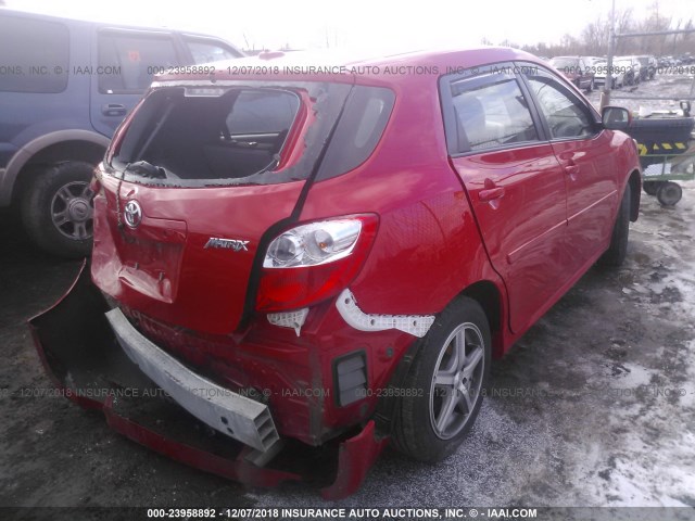 2T1KU4EE6AC464913 - 2010 TOYOTA COROLLA MATRIX  RED photo 4