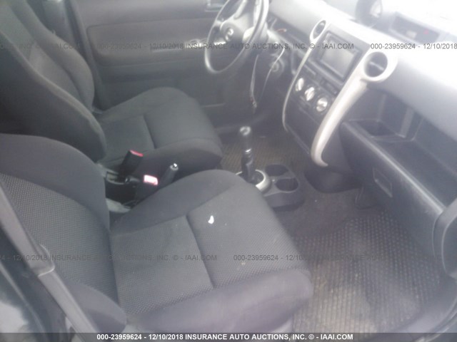 JTLKT334764035852 - 2006 TOYOTA SCION XB Qara foto 5