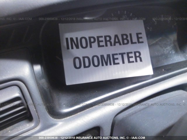 JT2BF28K6X0195615 - 1999 TOYOTA CAMRY LE/XLE 栗色 照片 7