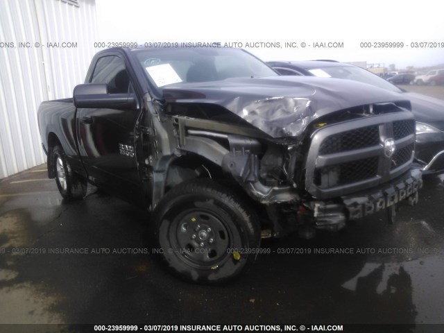 3C6JR7ATXJG146437 - 2018 RAM 1500 ST GRAY photo 1