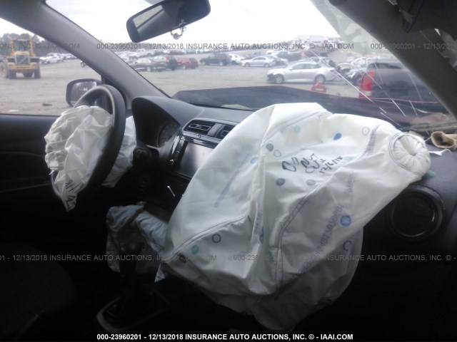 ML32F3FJ9JHF01776 - 2018 MITSUBISHI MIRAGE G4 ES Rojo foto 5