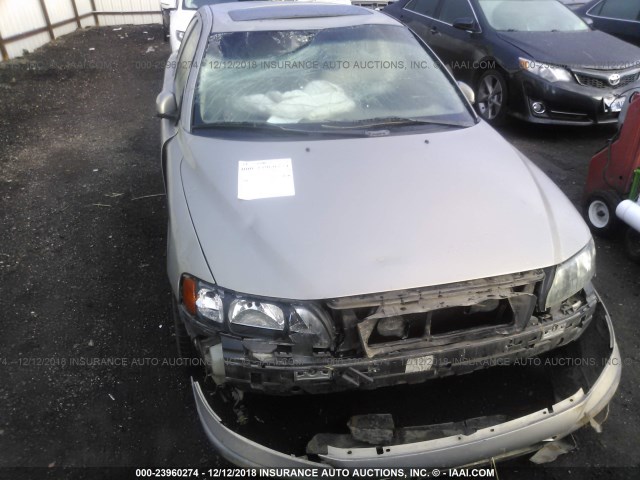 YV1RS64A742321013 - 2004 VOLVO S60 GRAY photo 6