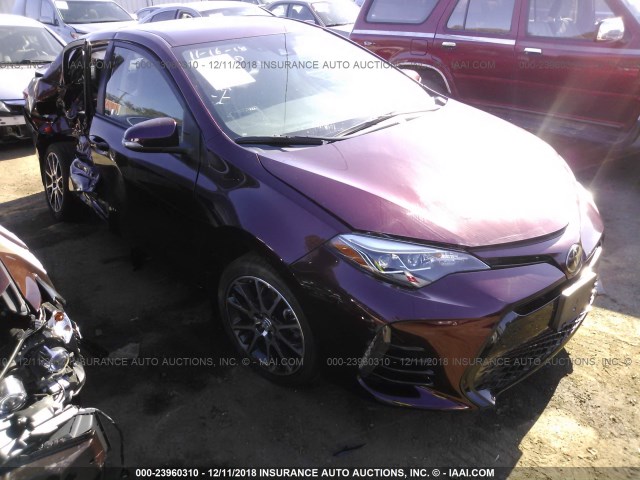 5YFBURHE4HP587399 - 2017 TOYOTA COROLLA L/LE/XLE/SE/XSE BURGUNDY photo 1