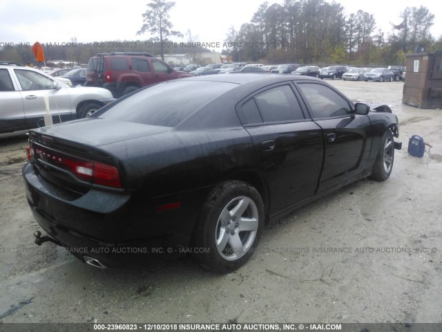 2C3CDXAT7DH577259 - 2013 DODGE CHARGER POLICE BLACK photo 4