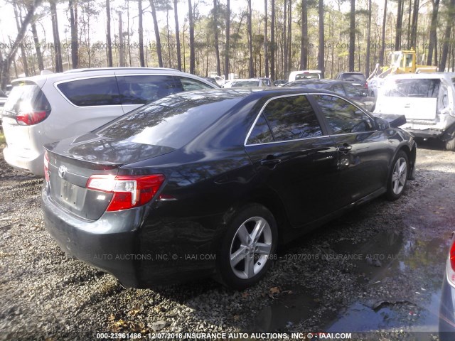 4T1BF1FK8CU191150 - 2012 TOYOTA CAMRY SE/LE/XLE BLUE photo 4