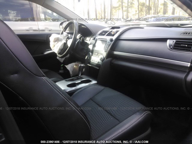 4T1BF1FK8CU191150 - 2012 TOYOTA CAMRY SE/LE/XLE BLUE photo 5