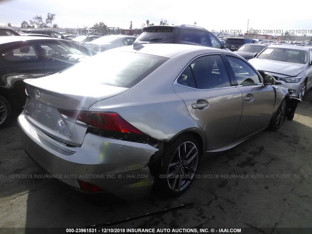 JTHBA1D29J5076424 - 2018 LEXUS IS 300 GRAY photo 4