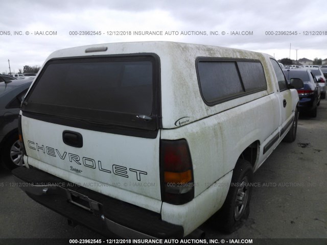 1GCEC14W5YE239494 - 2000 CHEVROLET SILVERADO C1500 WHITE photo 4