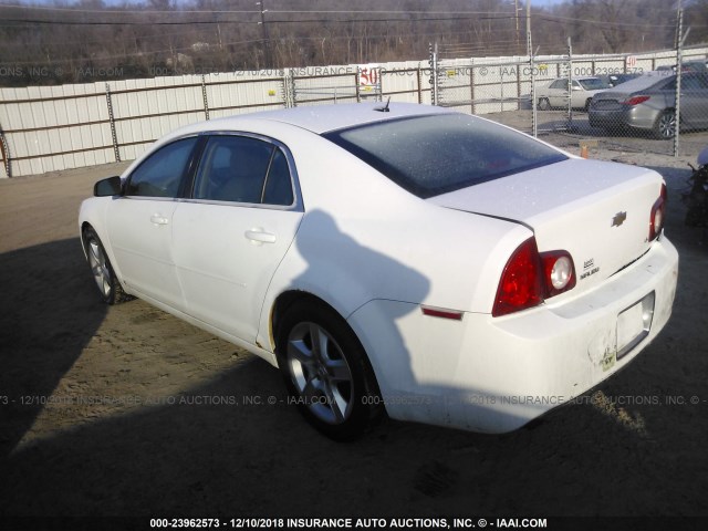 1G1ZG57B49F115792 - 2009 CHEVROLET MALIBU LS WHITE photo 3