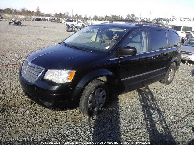 2A4RR5D11AR103281 - 2010 CHRYSLER TOWN & COUNTRY TOURING BLACK photo 2