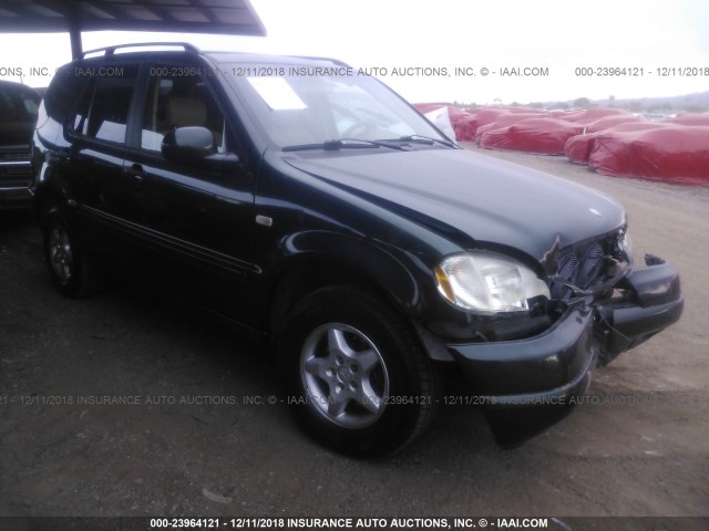 4JGAB54E3YA146699 - 2000 MERCEDES-BENZ ML 320 GREEN photo 1