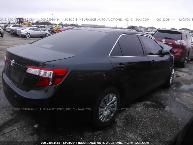 4T4BF1FK0ER349165 - 2014 TOYOTA CAMRY L/SE/LE/XLE Dark Blue photo 4