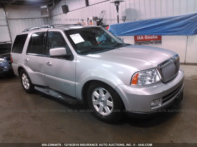 5LMFU28535LJ21842 - 2005 LINCOLN NAVIGATOR 银色 照片 1