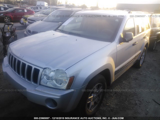 1J4GR48KX6C311650 - 2006 JEEP GRAND CHEROKEE LAREDO/COLUMBIA/FREEDOM 银色 照片 2