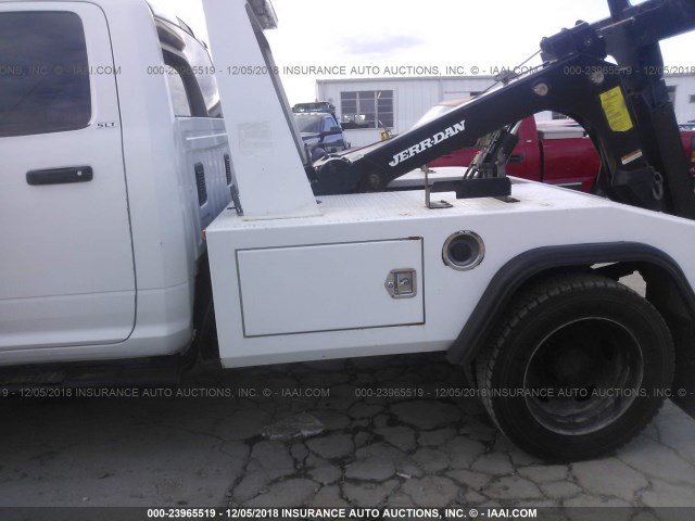 3C7WDKAL6CG139586 - 2012 DODGE RAM 4500 ST/SLT WHITE photo 8