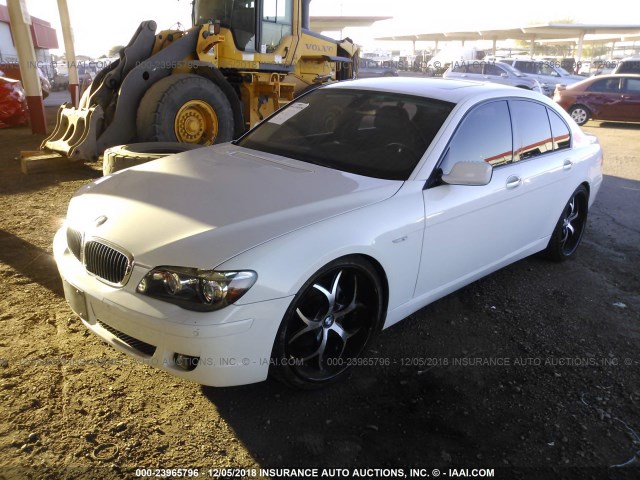 WBAHL83597DT09417 - 2007 BMW 750 I WHITE photo 2