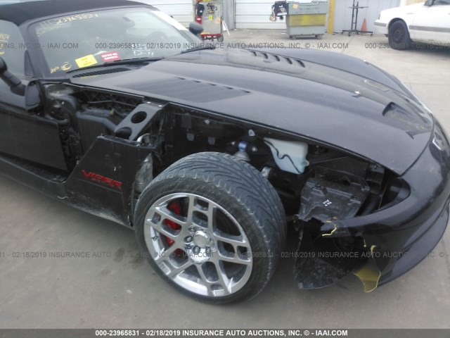 1B3JZ65Z64V101655 - 2004 DODGE VIPER BLACK photo 6