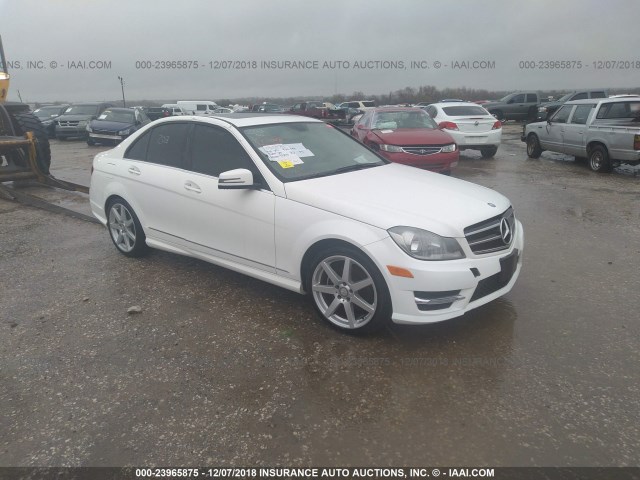 WDDGF4HB0EA958816 - 2014 MERCEDES-BENZ C 250 WHITE photo 1