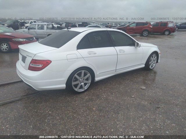 WDDGF4HB0EA958816 - 2014 MERCEDES-BENZ C 250 WHITE photo 4