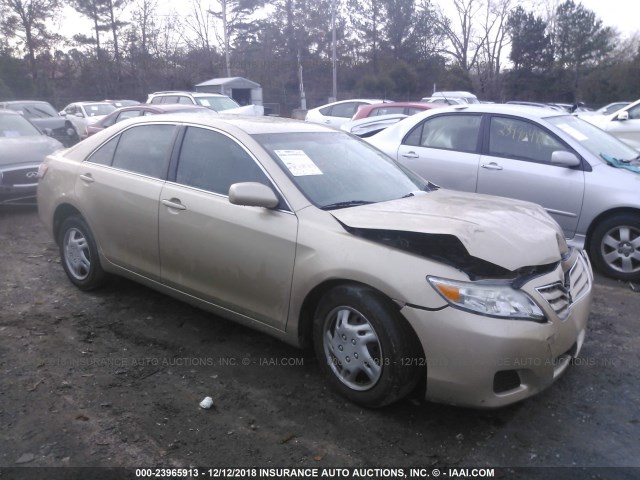 4T1BF3EK9BU652223 - 2011 TOYOTA CAMRY SE/LE/XLE 金色 照片 1