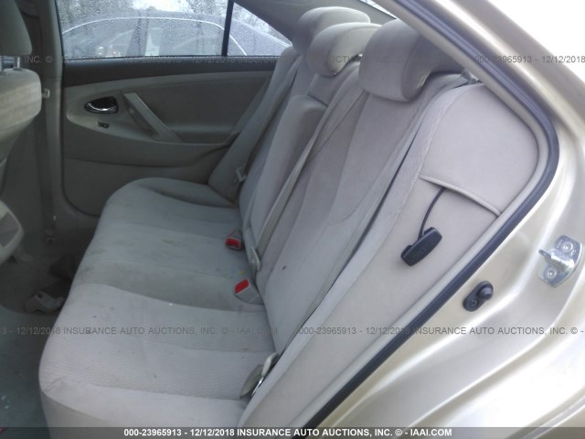 4T1BF3EK9BU652223 - 2011 TOYOTA CAMRY SE/LE/XLE 金色 照片 8