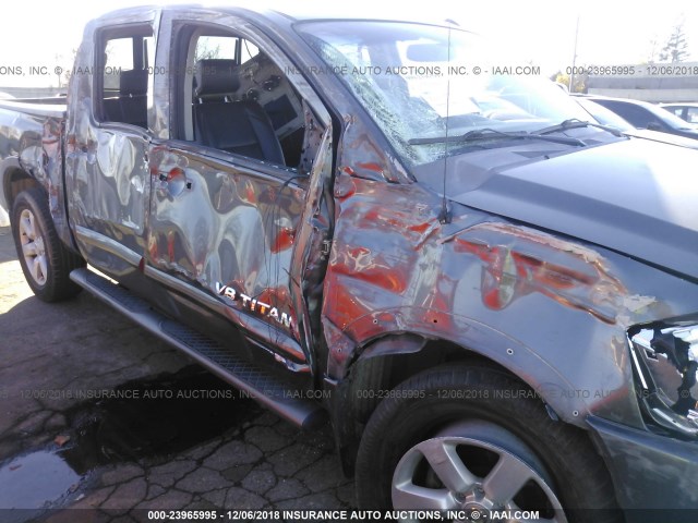 1N6AA07C79N309365 - 2009 NISSAN TITAN XE/SE/LE/PRO-4X GRAY photo 6