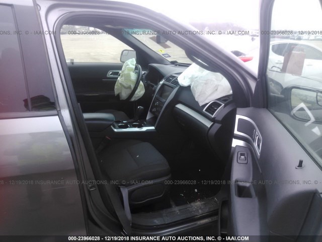 1FMHK7D82BGA21511 - 2011 FORD EXPLORER XLT GRAY photo 5