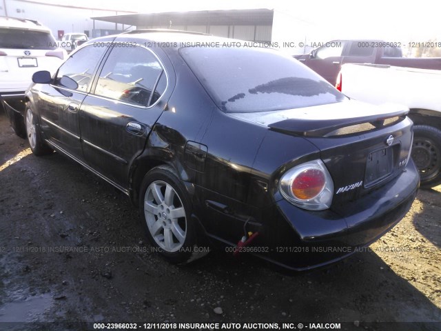 JN1DA31A82T314569 - 2002 NISSAN MAXIMA GLE/SE BLACK photo 3