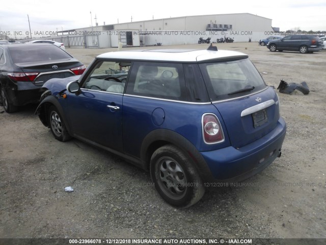 WMWSU3C59DT545301 - 2013 MINI COOPER BLUE photo 3