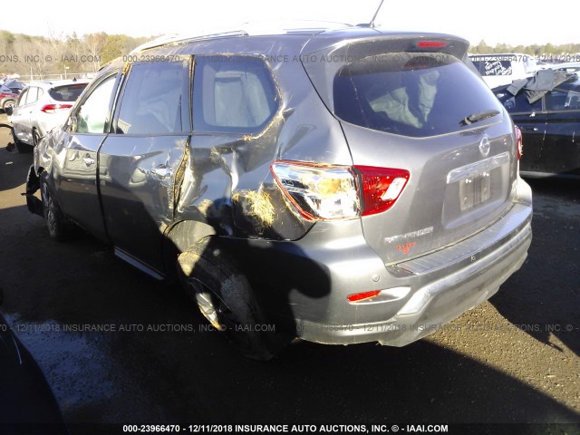 5N1DR2MM9HC633392 - 2017 NISSAN PATHFINDER S/SV/SL/PLATINUM GRAY photo 3