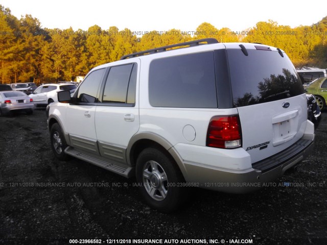 1FMFU17595LA89557 - 2005 FORD EXPEDITION EDDIE BAUER WHITE photo 3