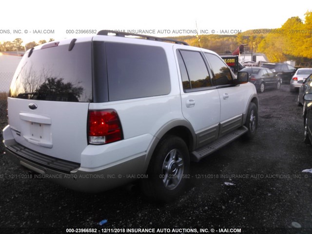 1FMFU17595LA89557 - 2005 FORD EXPEDITION EDDIE BAUER WHITE photo 4