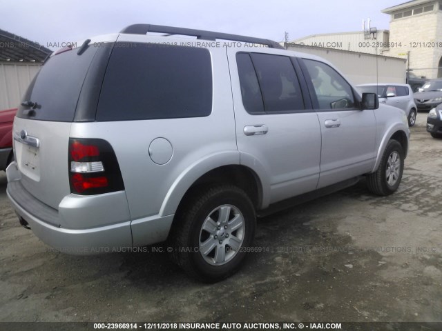 1FMEU6DE6AUA46148 - 2010 FORD EXPLORER XLT SILVER photo 4